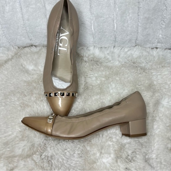 AGL ATTILIO GIUSTI LEOMBRUNI Pyramid Studded Pointy Toe heels Size 39 Tan - Picture 1 of 8